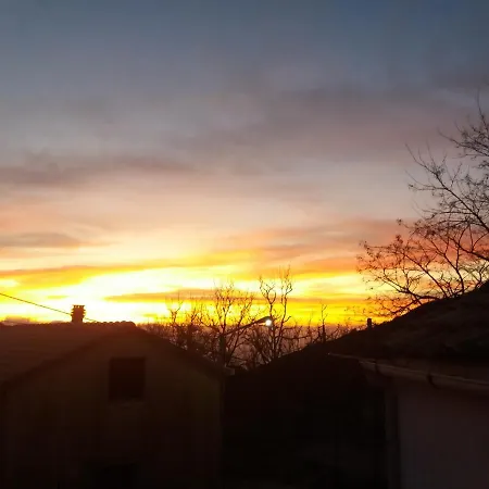 شاليه Elm Tree Dream Catcher